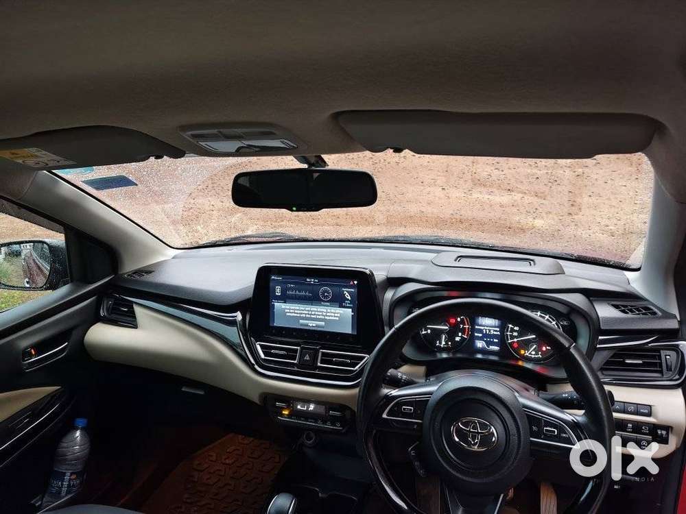 Toyota Glanza 1.2 V Amt, 2022, Petrol