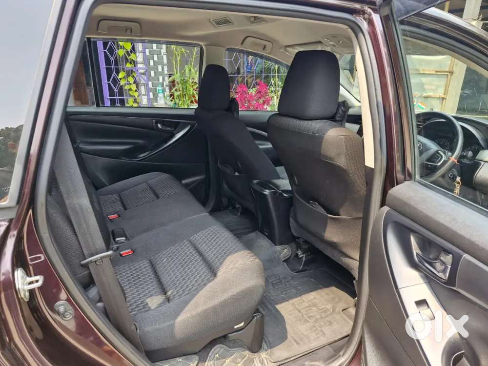 Toyota Innova Crysta 2021
