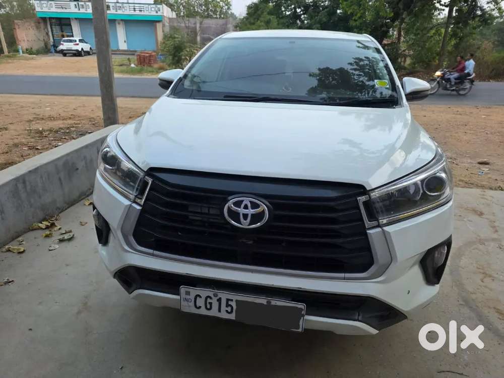 Toyota Innova Crysta 2022