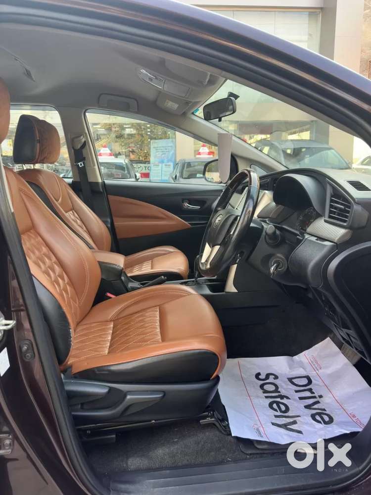 Toyota Innova Crysta [ ] 2.4 Gx At 7 Str, 2020, Diesel