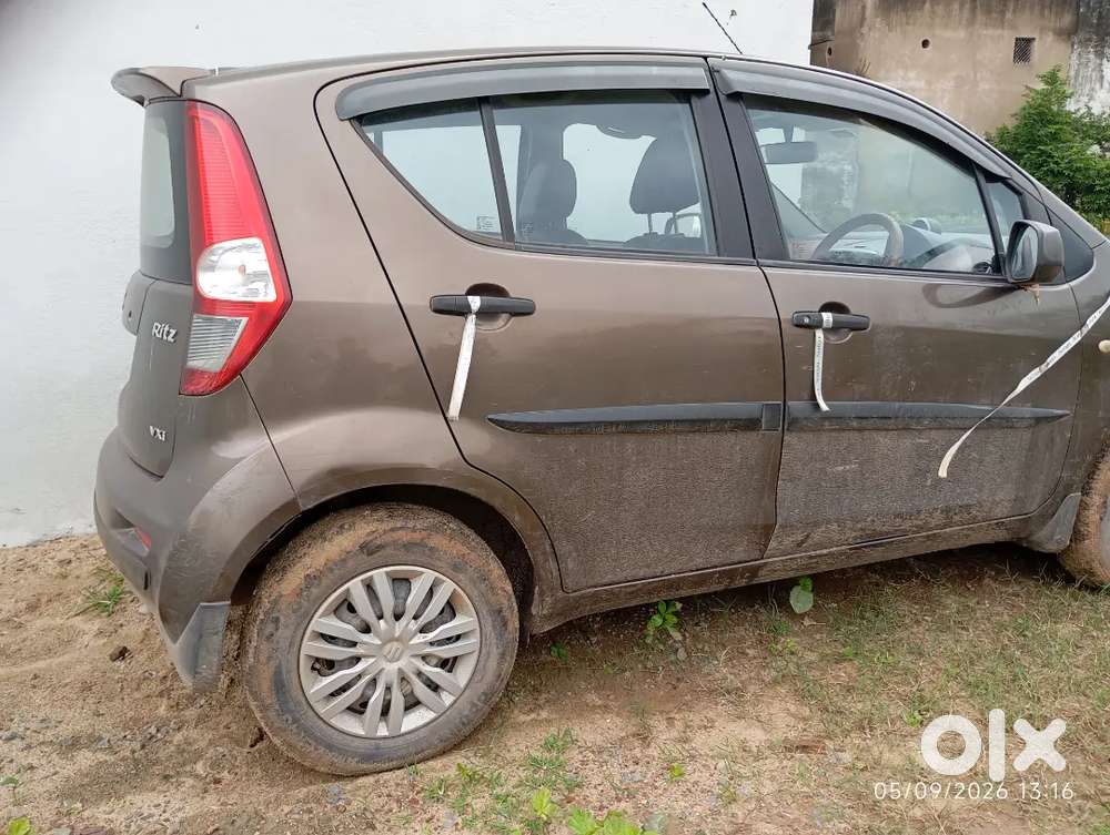 Maruti Suzuki Ritz Vxi 2013
