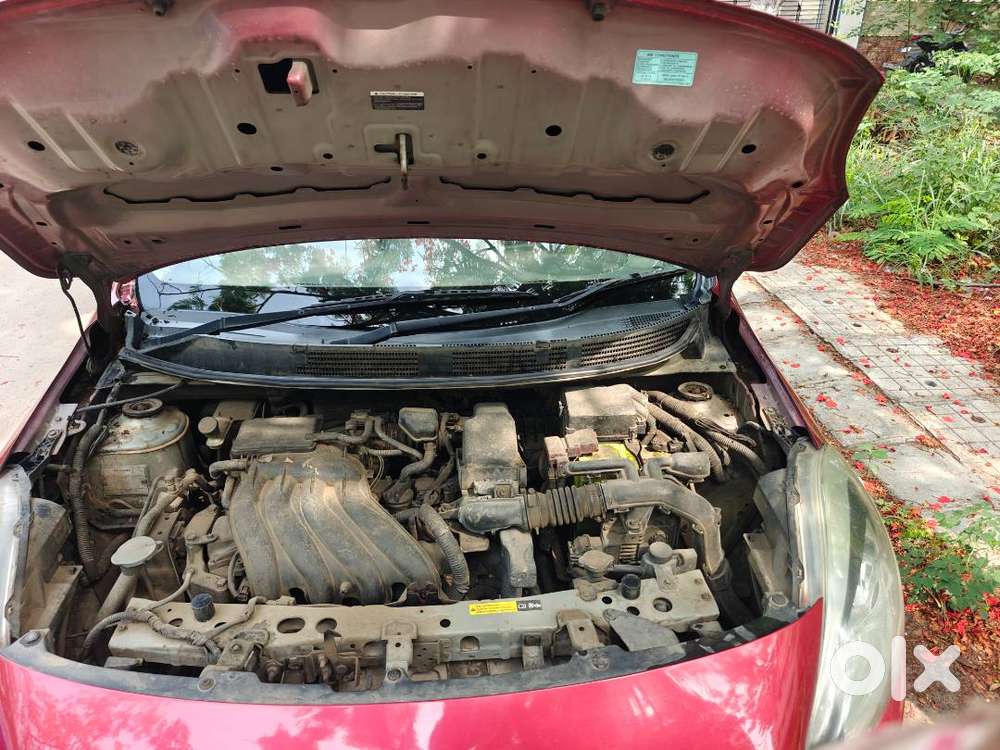 2013 Renault Scala Petrol Automatic (rxz - Top Variant)