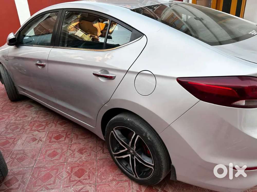 Hyundai Elantra Diesel Sx 2017
