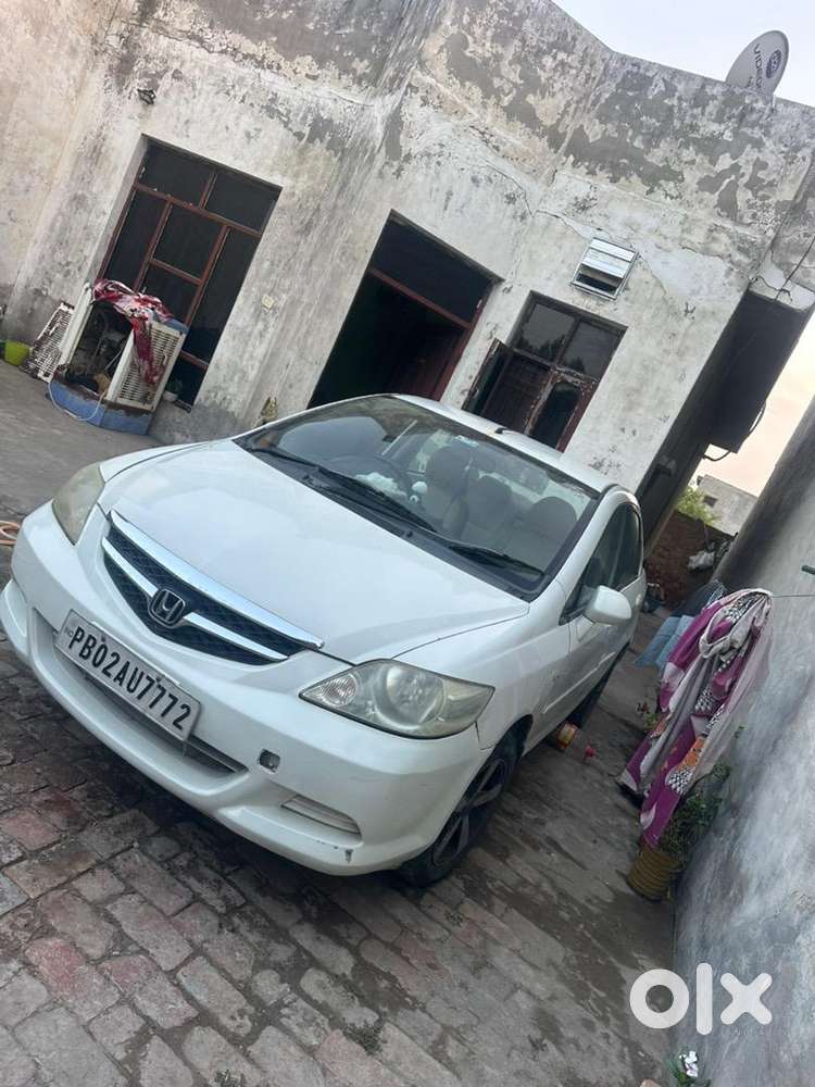 Honda City Zx 2007 Petrol And Cng Well Maintained