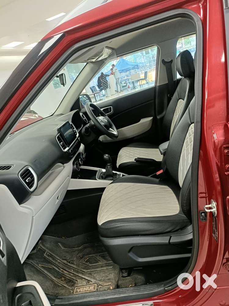 Hyundai Venue S Mt 1.2 Kappa, 2023, Petrol
