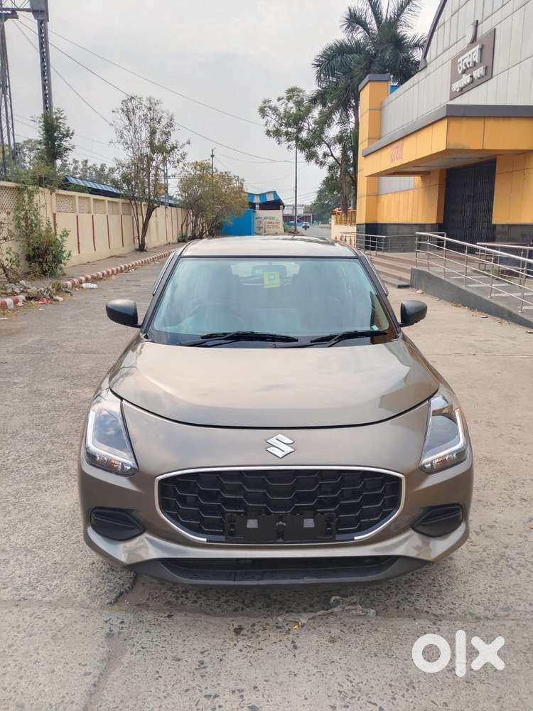 Maruti Suzuki Swift Lxi Optional-o, 2025, Petrol