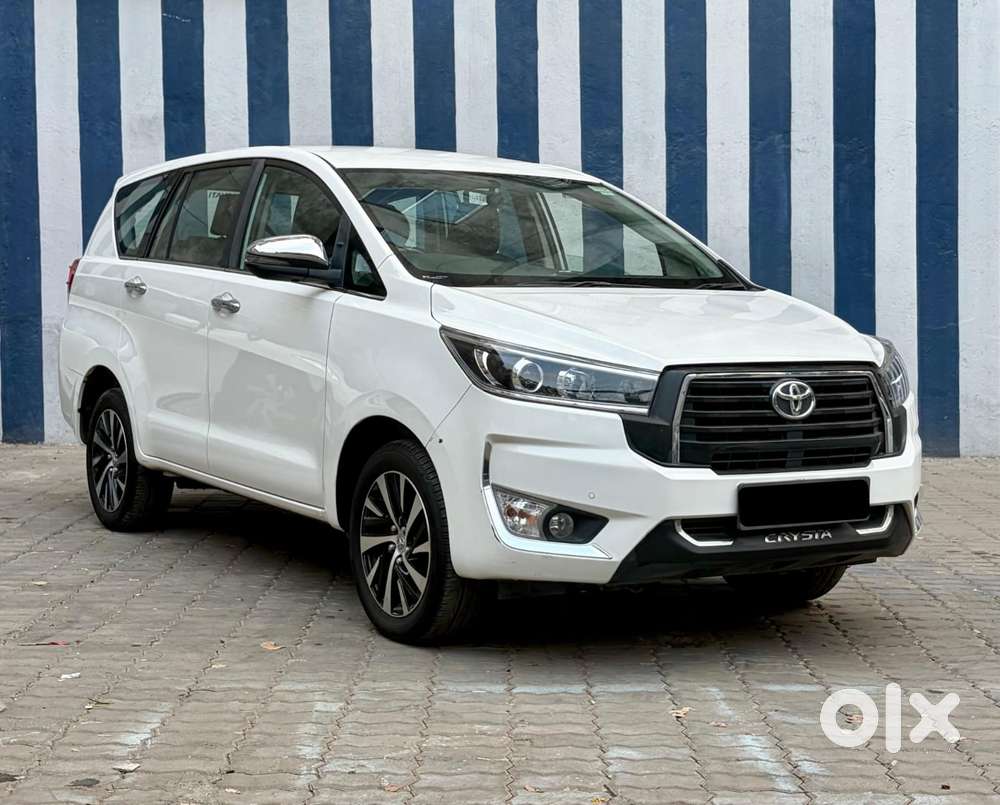 Toyota Innova Crysta, 2023, Diesel