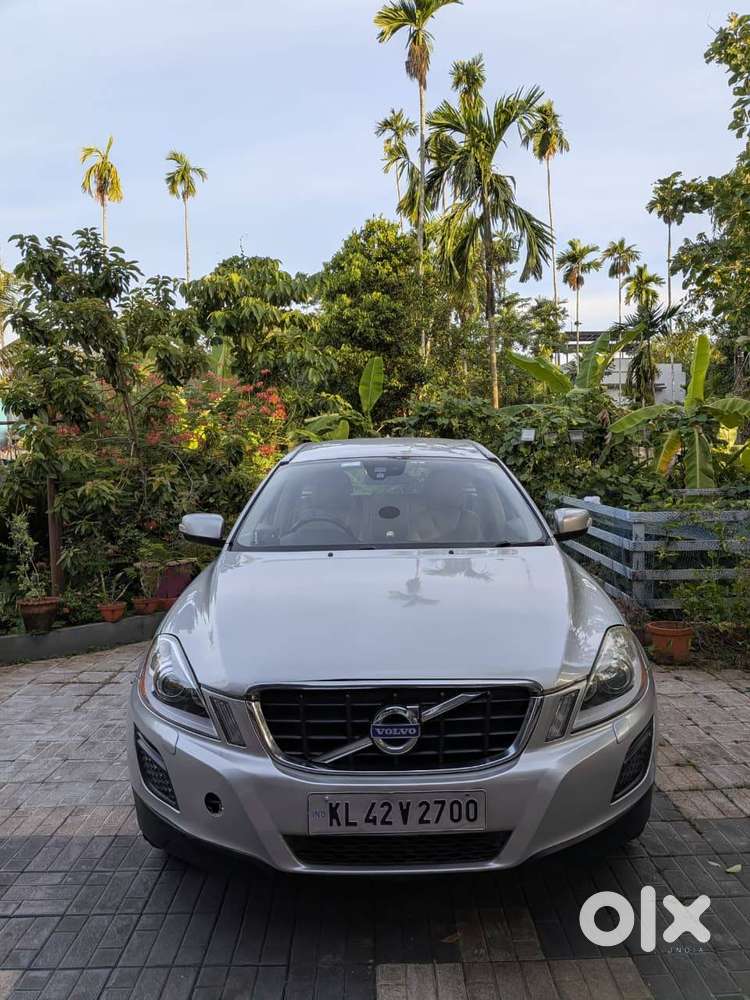 Volvo Xc60, Metalic Silver, 2012 D3, Diesel Automatic, Good Condition