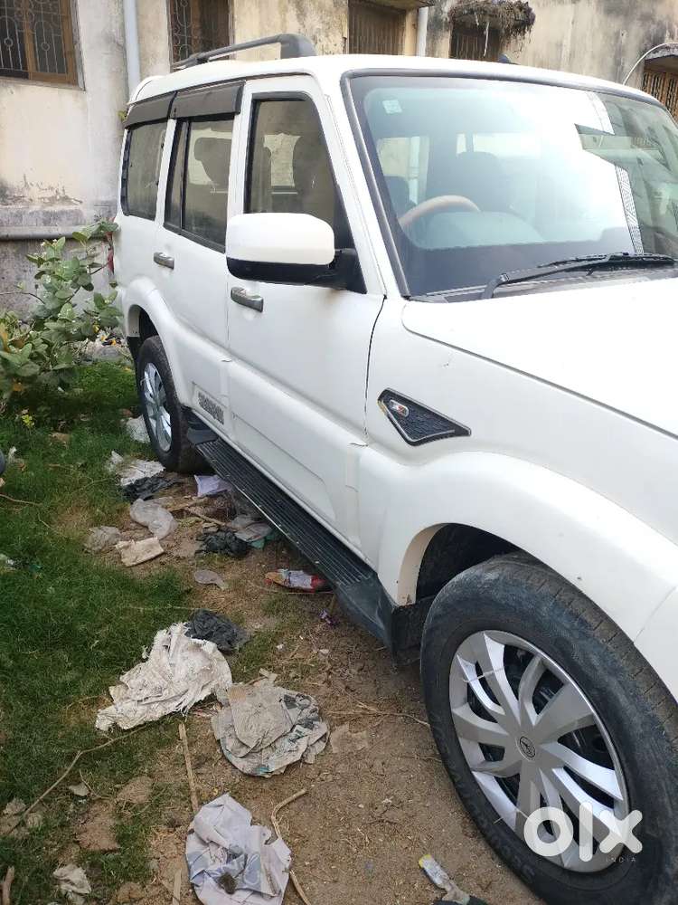 Mahindra Scorpio S7 2018