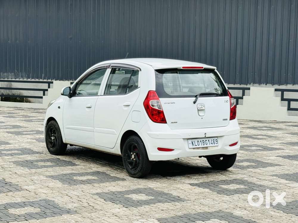 Hyundai I10 Sportz At, 2012, Petrol