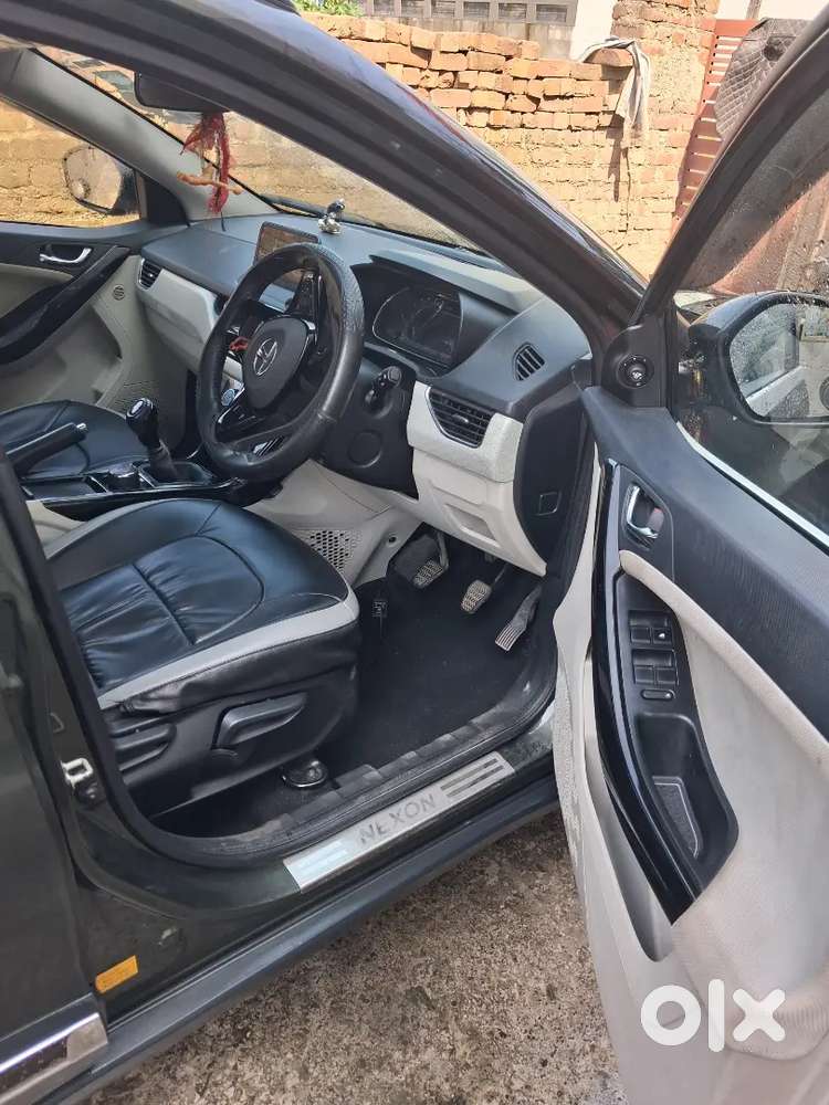 Tata Nexon 2022 Petrol