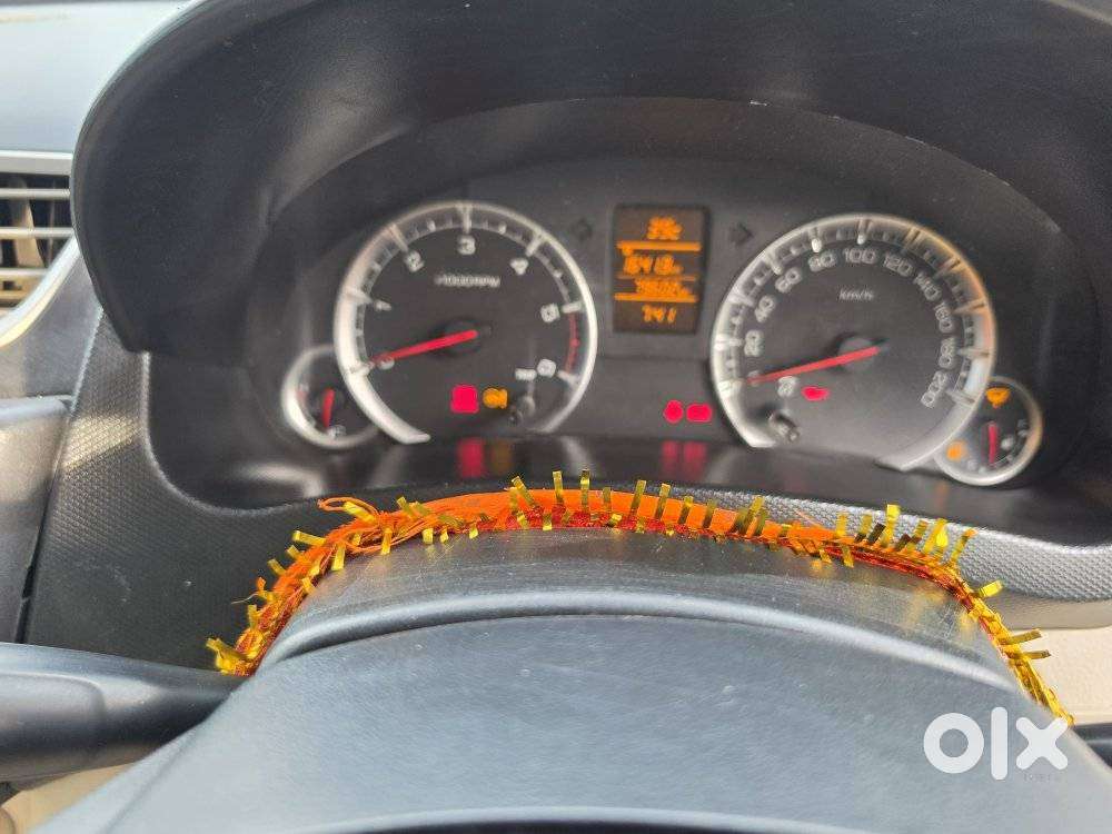 Maruti Suzuki Swift Dzire Amt Zdi, 2016, Diesel