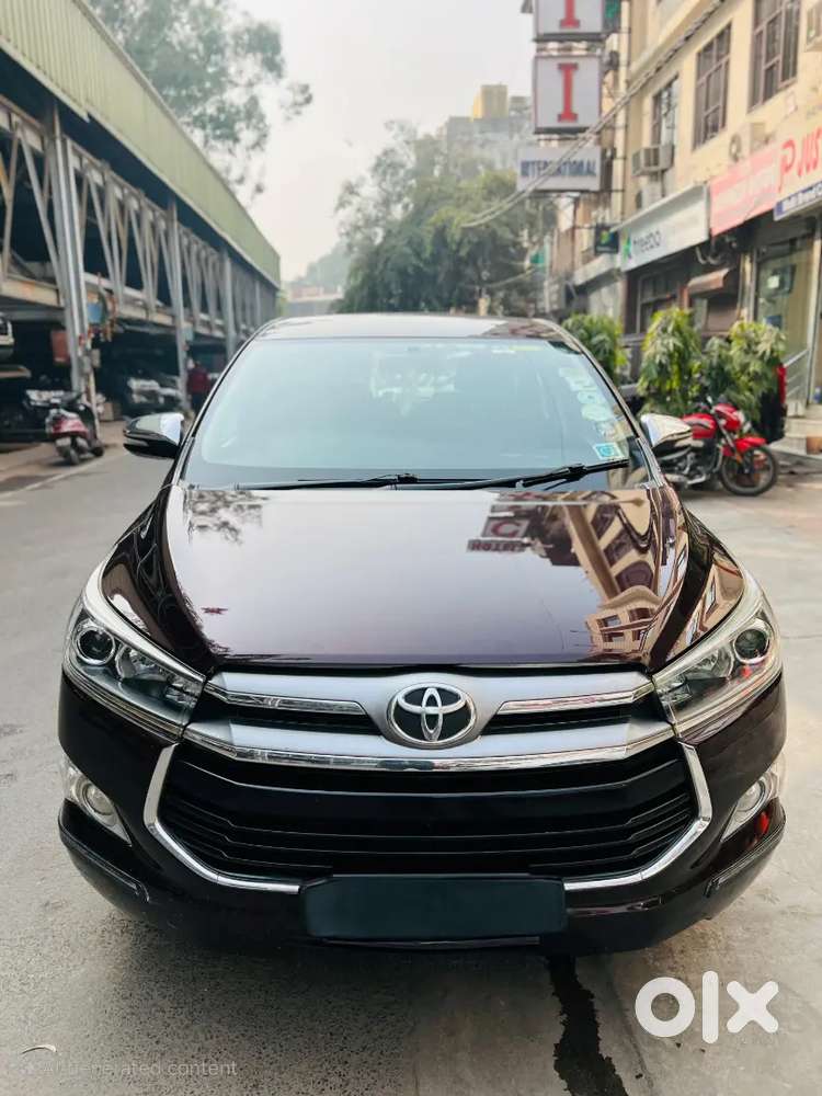 Toyota Innova Crysta 2017 Diesel 75000 Km Driven
