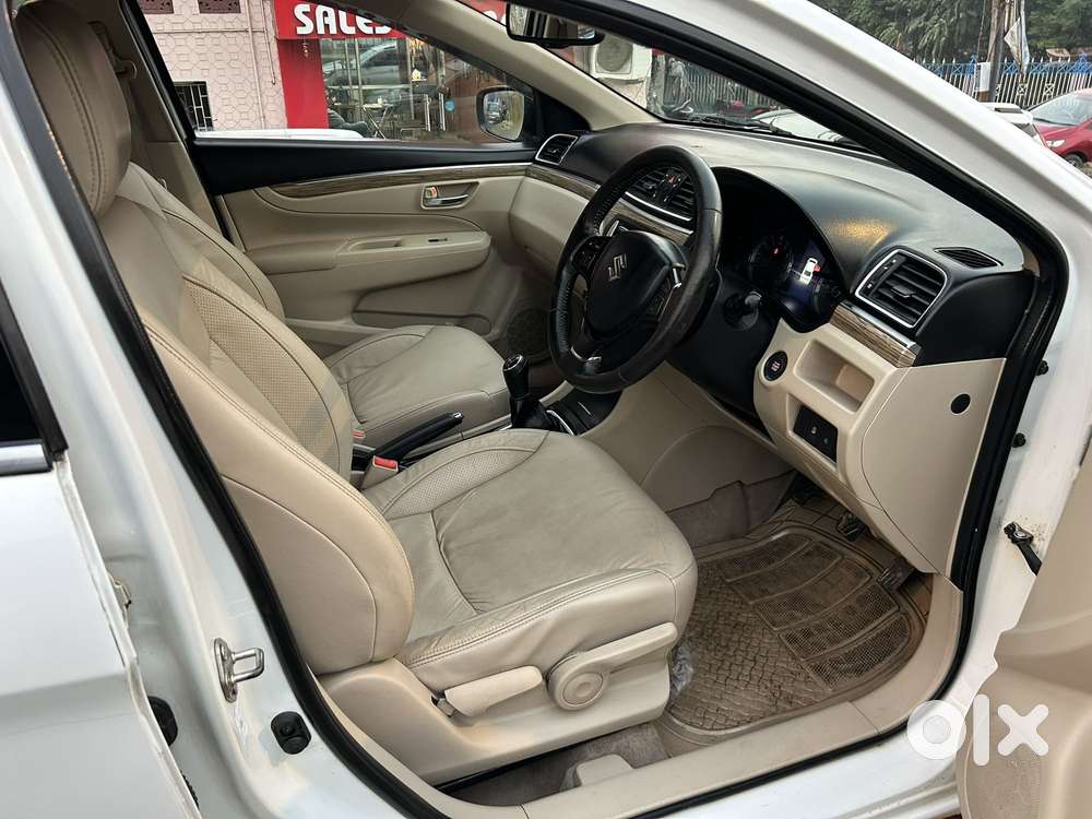 Maruti Suzuki Ciaz 1.5 Alpha Shvs Mt, 2021, Petrol