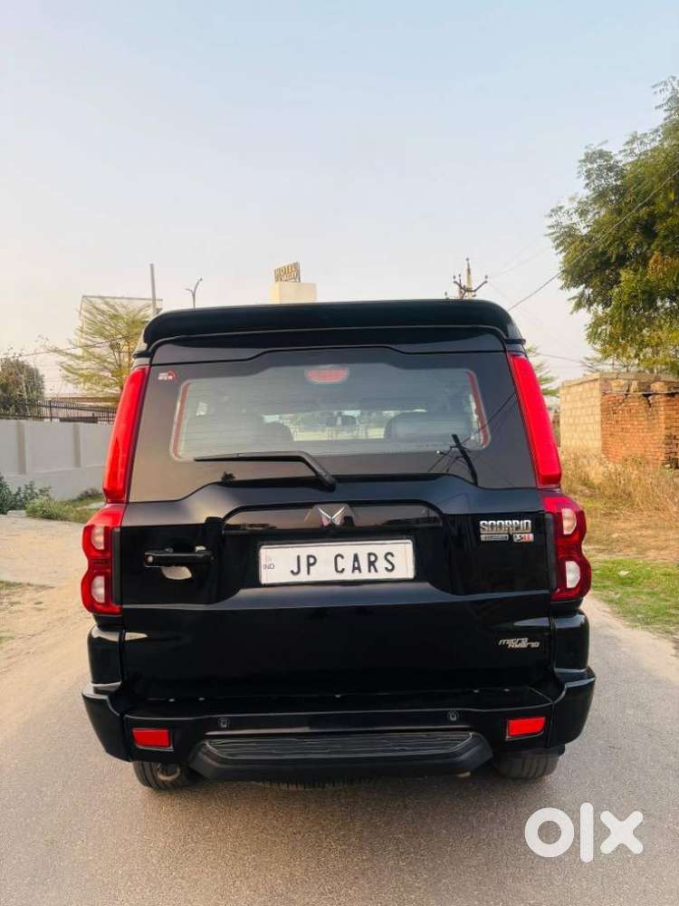 Mahindra Scorpio Classic 2.2 S 11 Mt 7 Str, 2023, Diesel