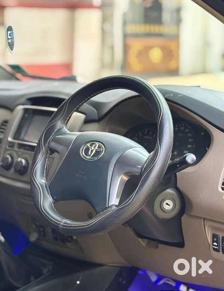 Toyota Innova 2016 Diesel 185000 Km Driven