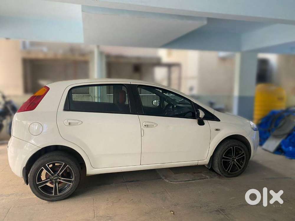 Fiat Grande Punto (2012) – Diesel  Top Model  Well Maintained