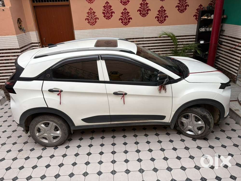 Tata Nexon Petrol 2023