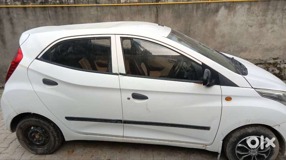 Hyundai Eon D-lite Plus 2013  First Owner  25,000 Km  Petrol