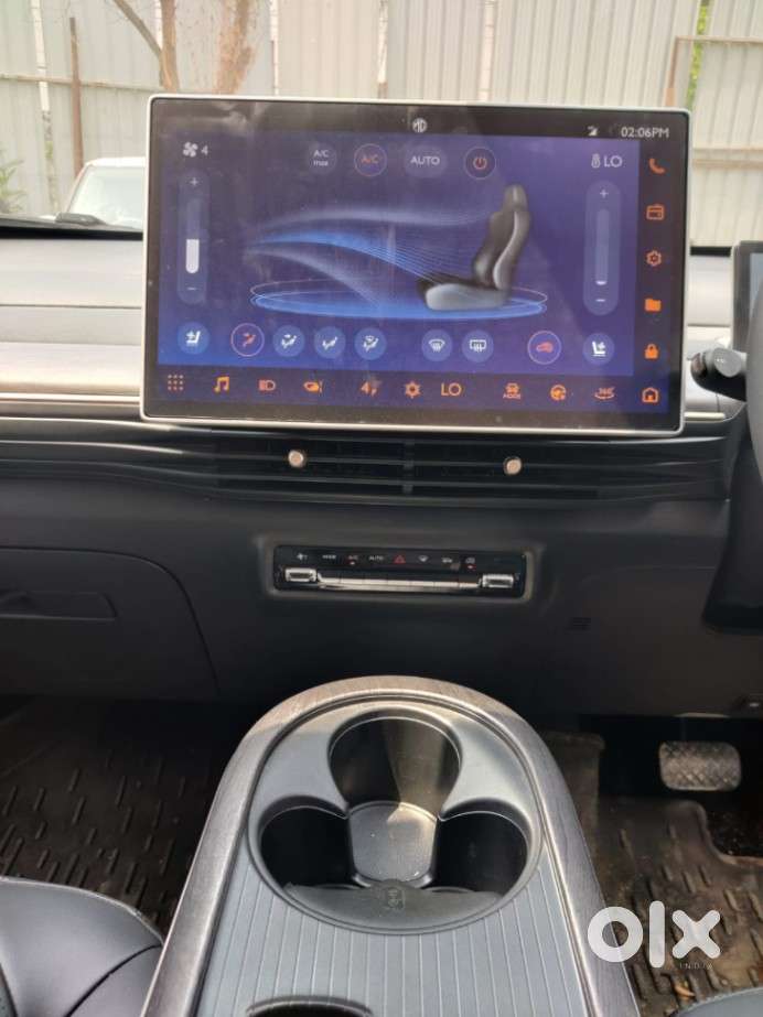 Mg Windsor Ev Essence, 2026, Electric
