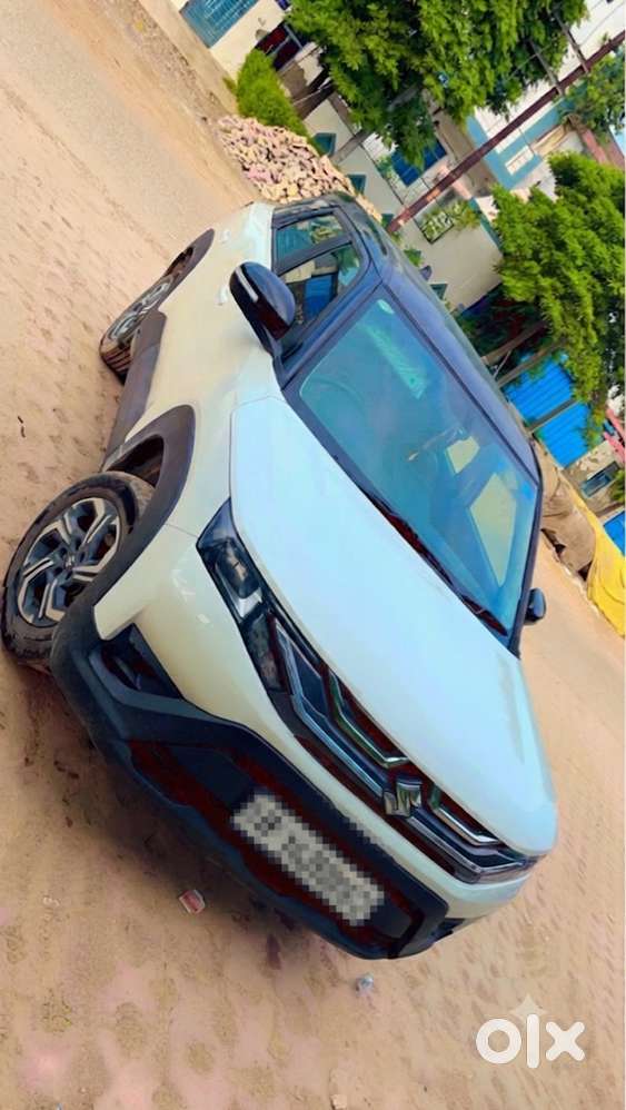 2023 Maruti Brezza Lxi Smart Hybrid (manual)