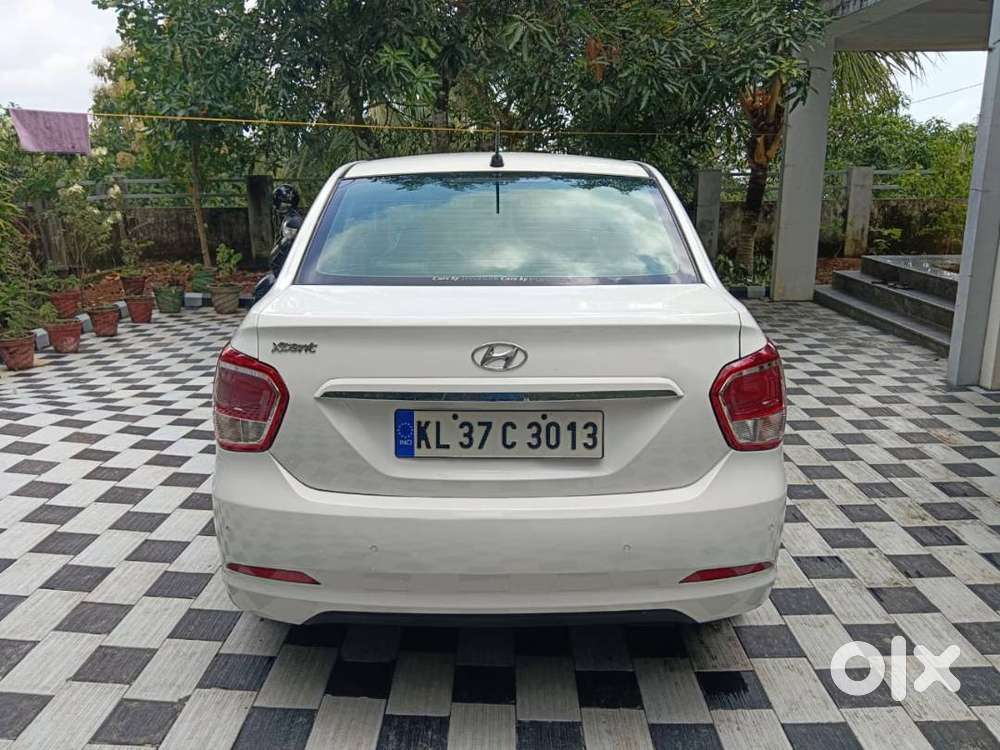 Hyundai Xcent