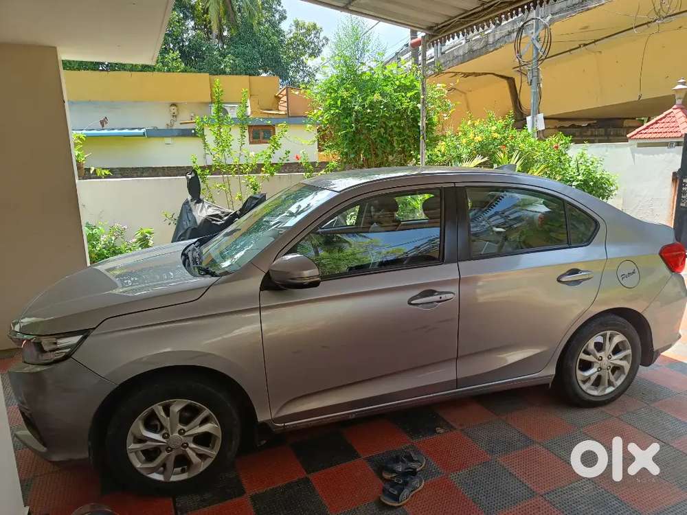 Silver Color Amaze Petrol Mt, 33k