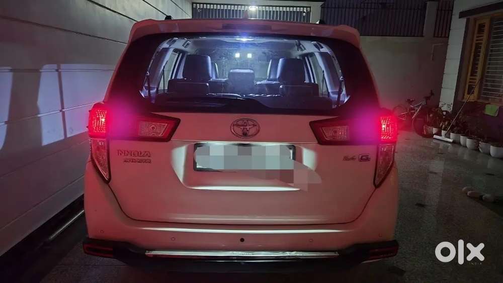Toyota Innova Crysta 2022 Diesel Well Maintained