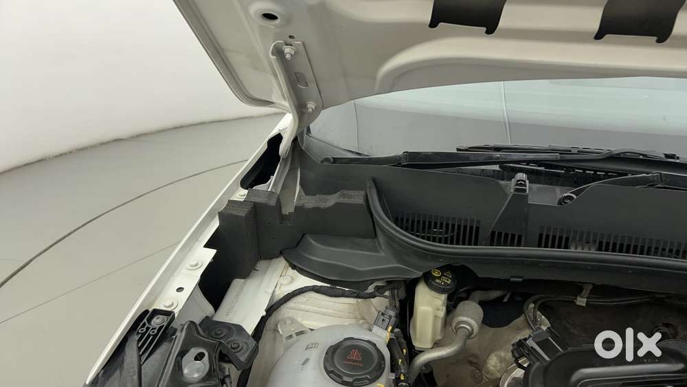 Skoda Kushaq Style 1.0l Tsi At, 2023, Petrol