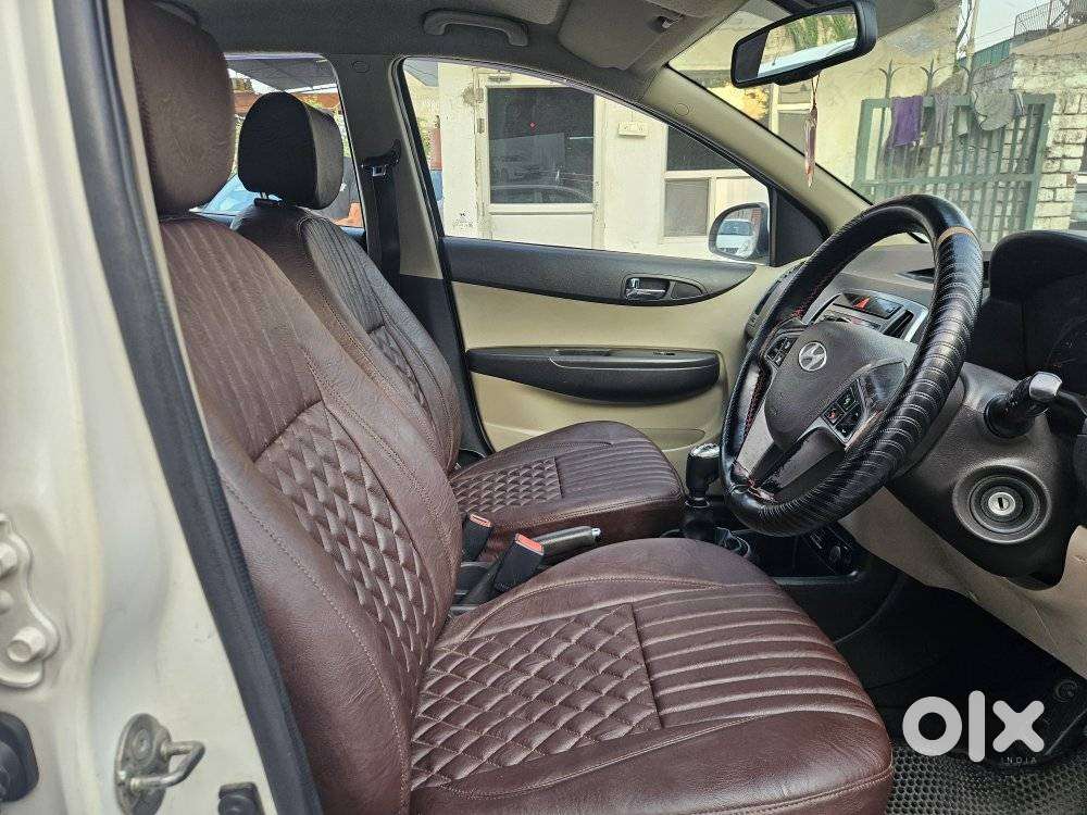 Hyundai I20 Sportz 1.4 Crdi, 2014, Diesel