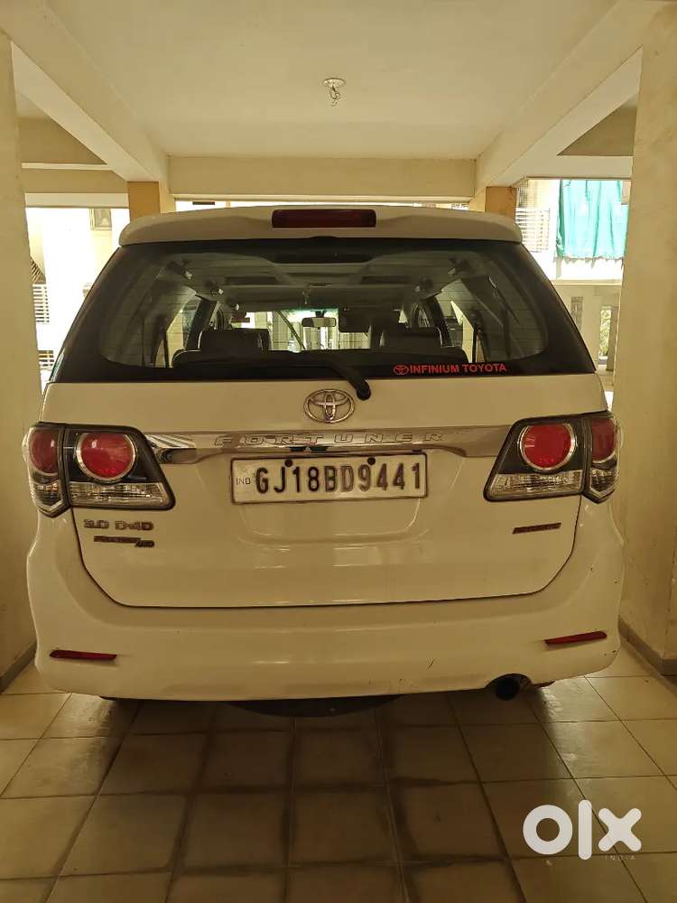 Toyota Fortuner 4*4 At 2015 Diesel Well Maintained With Company Record