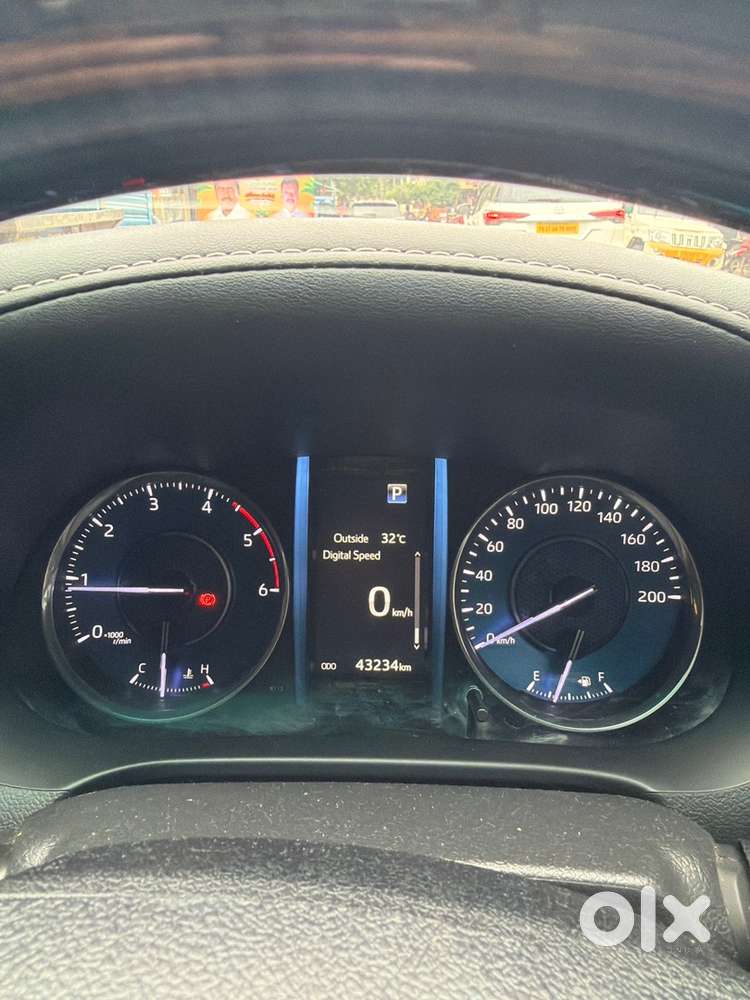 Toyota Fortuner Diesel 4x2 At 2025