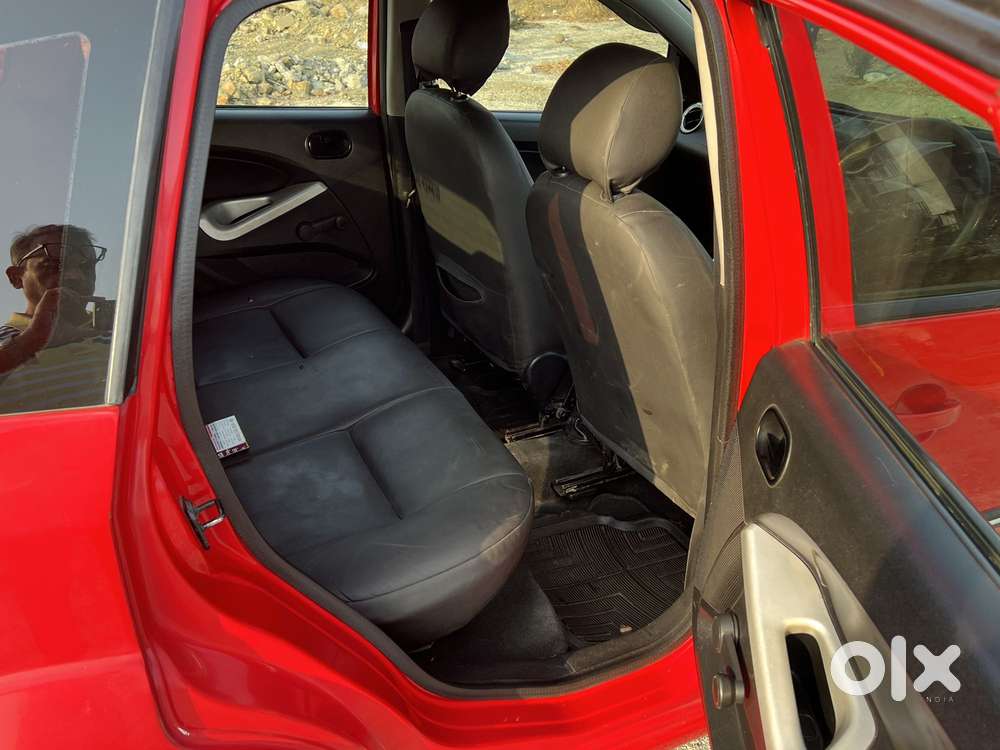 Ford Figo 2010-2012 Diesel Zxi, 2011, Diesel