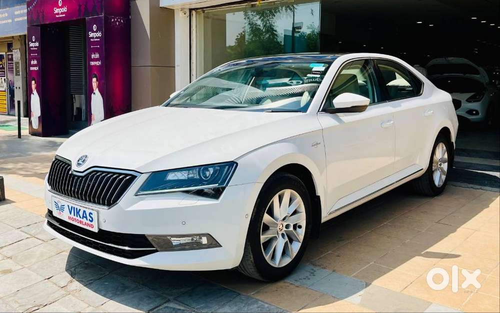 Skoda Superb 2.0 L&k Tsi At, 2019, Petrol