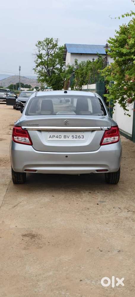 Maruti Suzuki Swift Dzire 1.3 Zxi, 2023, Petrol