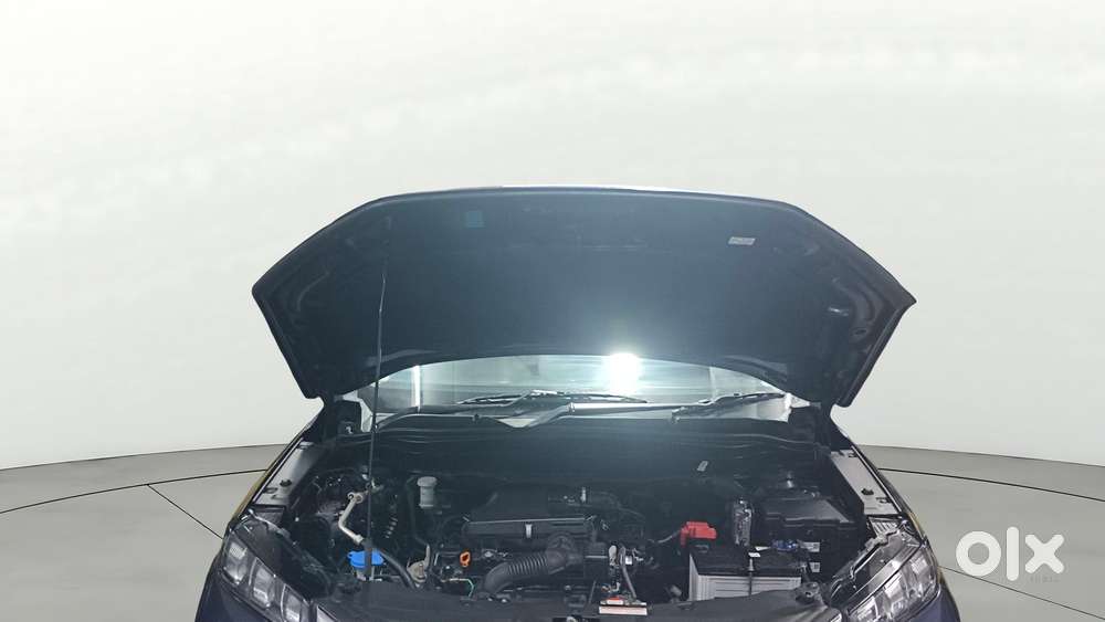 Maruti Suzuki Grand Vitara 1.5 Alpha Smart Hybrid At, 2024, Petrol
