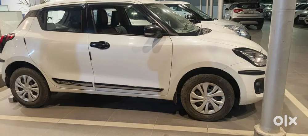 Maruti Suzuki Swift 2023 Petrol 23000 Km Driven