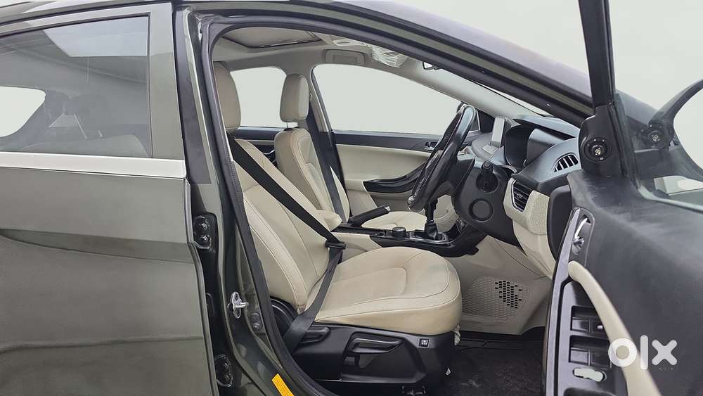 Tata Nexon 1.2 Revotron Xz Plus (l), 2023, Petrol