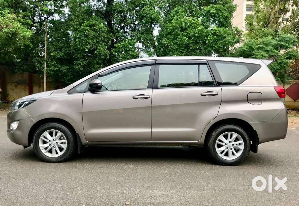 Toyota Innova Crysta [2020-ongoing] 2.4 Gx At 7 Str, 2020, Diesel