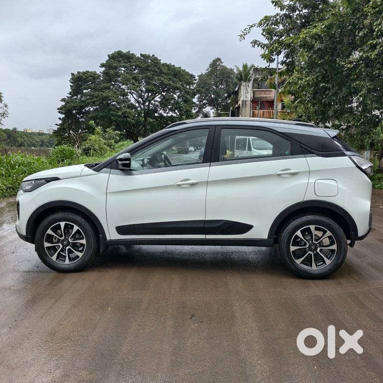 Tata Nexon 1.5 Revotorq Xza Plus Dual Tone Roof Amt, 2021, Diesel