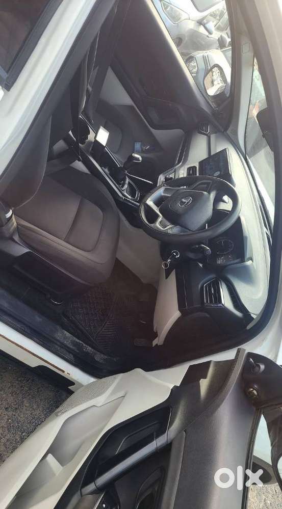 Tata Safari 2.0 Kryotec Xe, 2022, Diesel