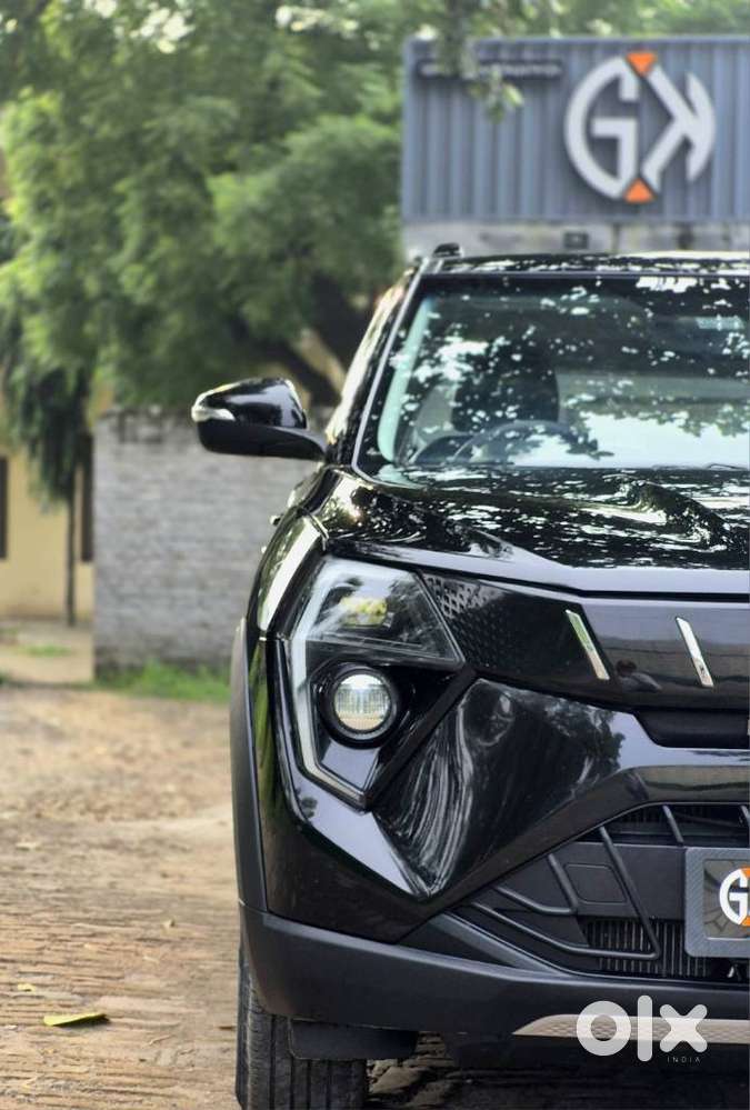 Mahindra Xuv 3xo Ax5 Ds Mt, 2025, Diesel
