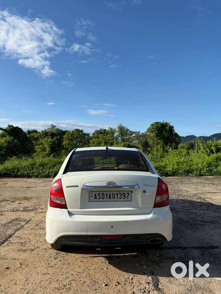 Hyundai Verna Petrol 2011