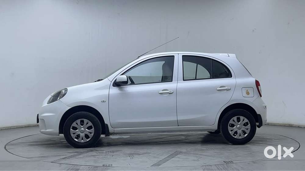 Nissan Micra Active Xv, 2017, Petrol