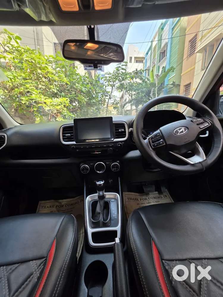 Hyundai Venue 2019 Petrol Well Maintained