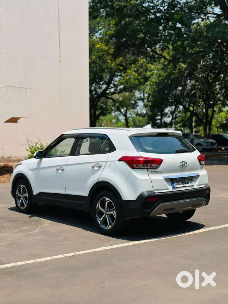 Single Handed Well Maintained Hyundai Creta Automatic