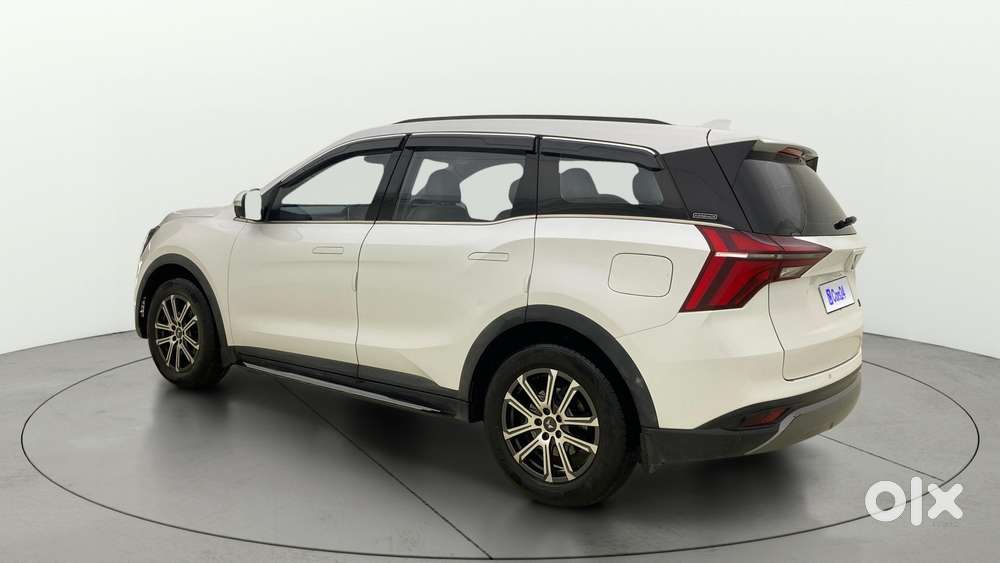 Mahindra Xuv700 2.0 Ax 7 Petrol At Luxury Pack Str, 2023, Petrol