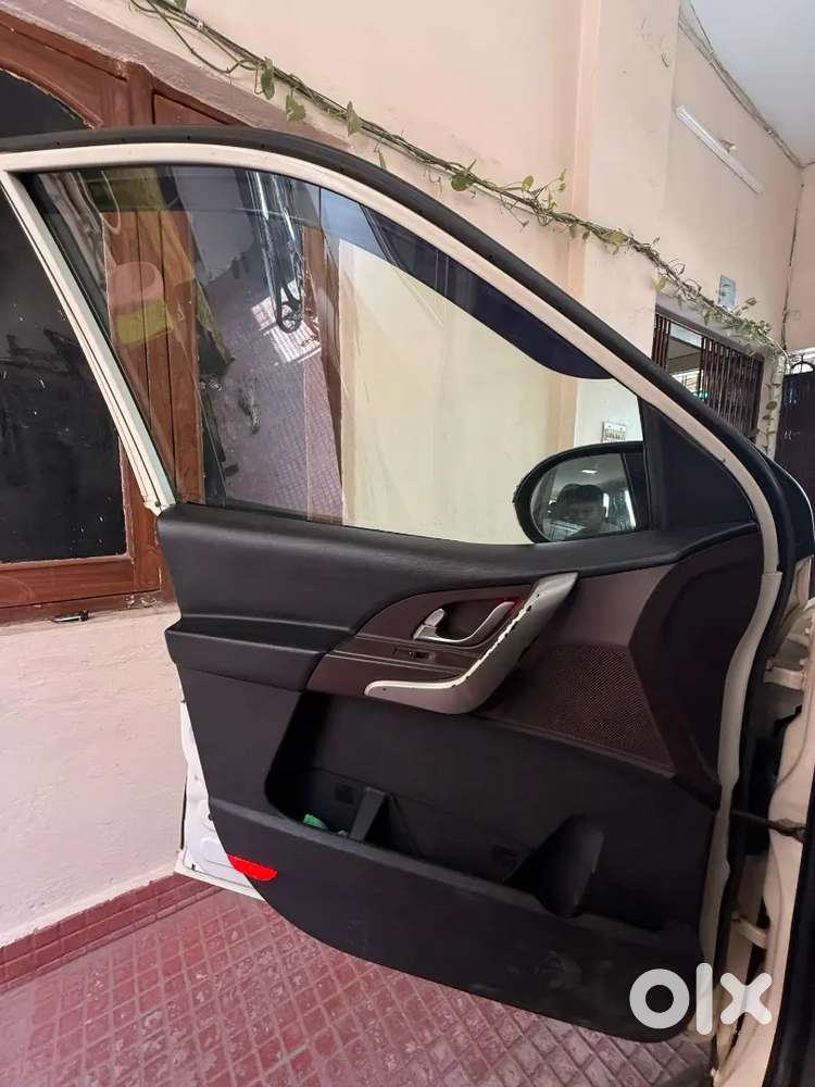 Mahindra Xuv500 Sportz Diesel 2014