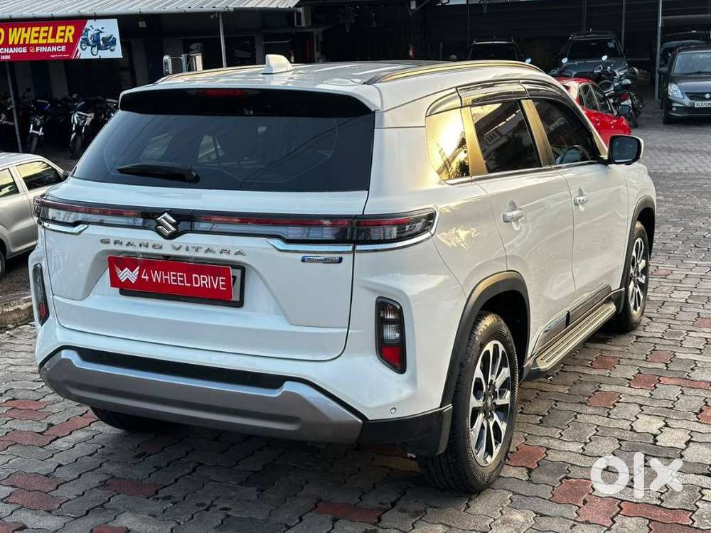 Maruti Suzuki Grand Vitara 1.5 Alpha Smart Hybrid, 2024, Petrol