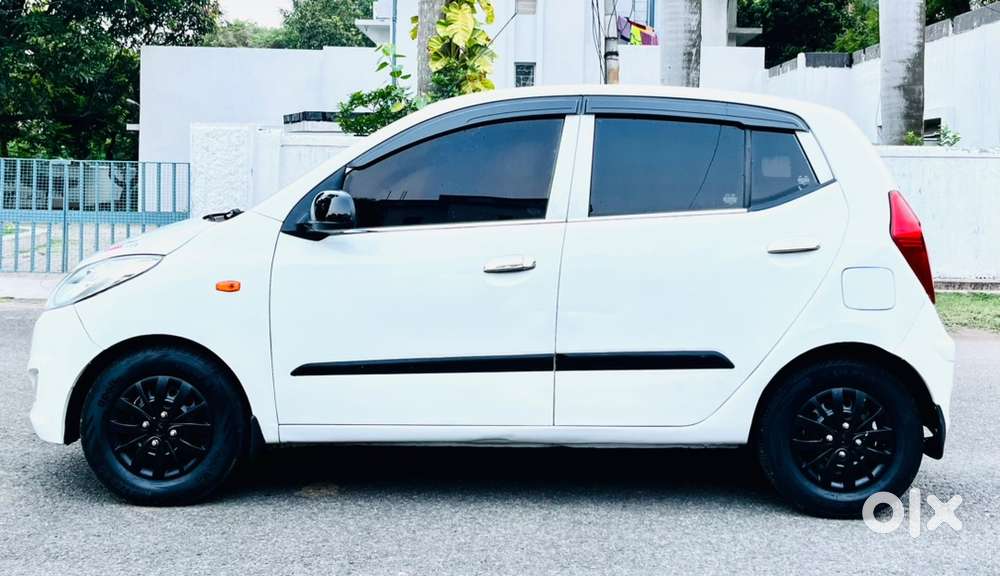 Hyundai I10 Petrol Manual 2015
